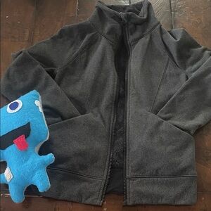 Ivviva by lululemon Girls Cozy zip up size 8